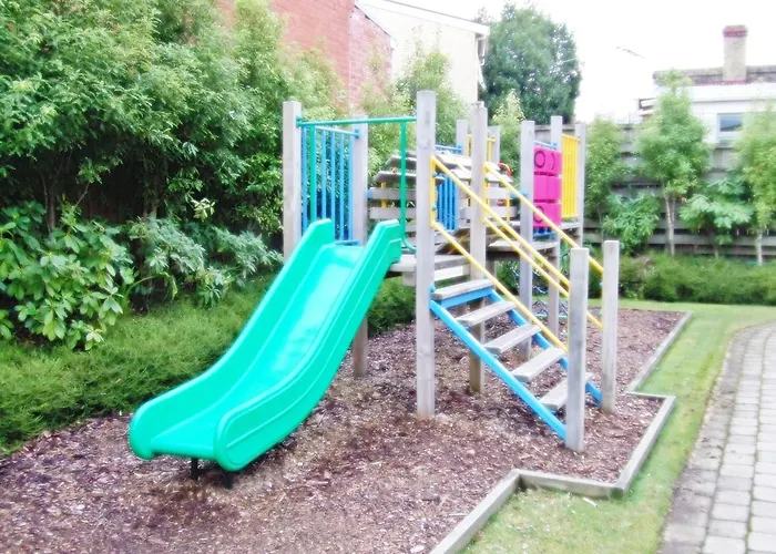 Woodlands Motels And Apartments