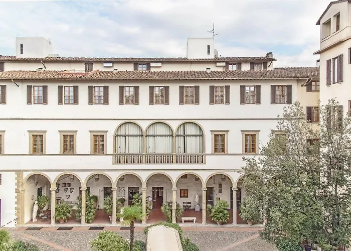  Palazzo Ricasoli