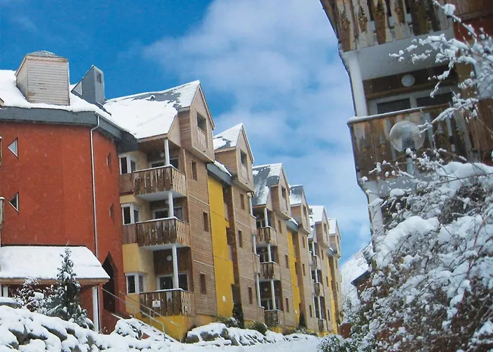 Hôtel accueillant les animaux: Lagrange Vacances Le Domaine des 100 Lacs