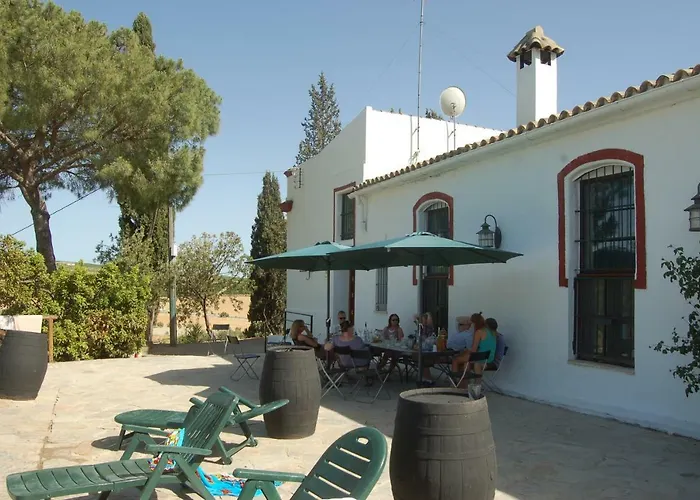 Villa con piscina: Viña Santa Petronila