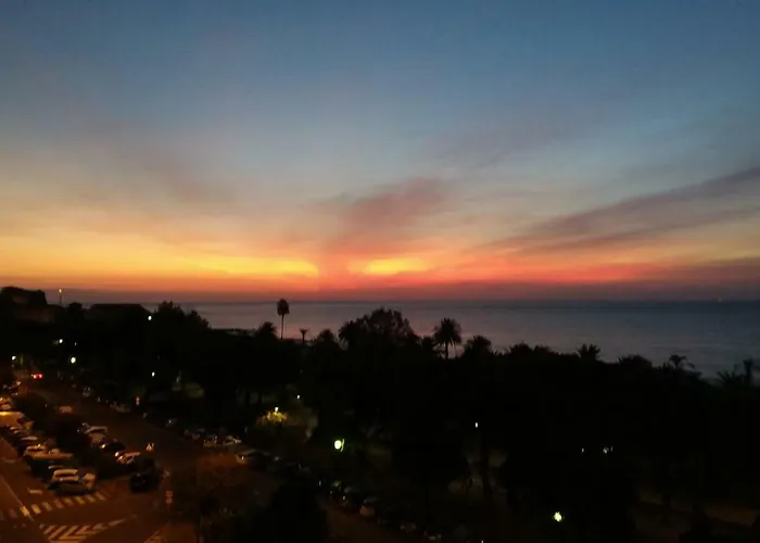  Skyline