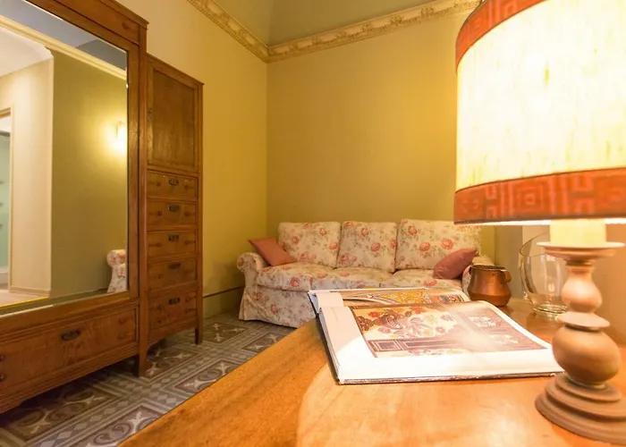 Hotel Con Piscina B&B Porta Carolina