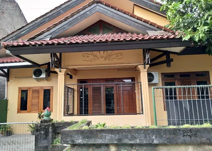 Yogyakarta Family villas