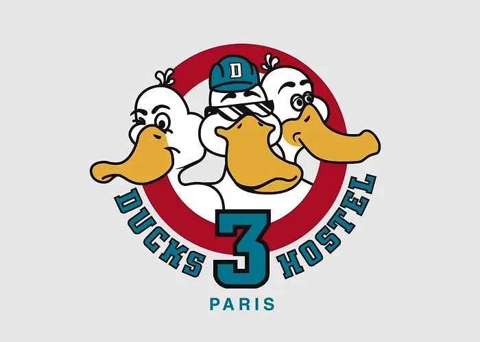 Hotel: The 3 Ducks Eiffel Tower By Hiphophostels