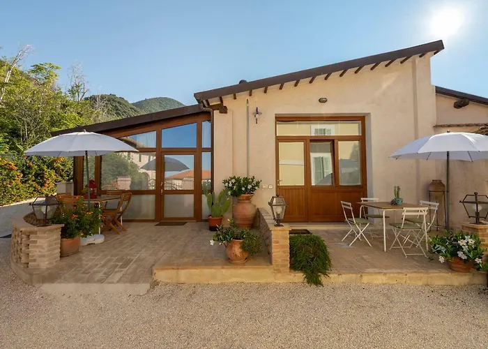 La villa: Agriturismo Monte Cologna