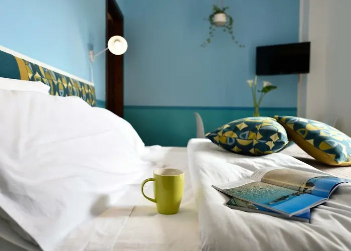 Hotel 3 stelle: La Tortorella Room & Apartment