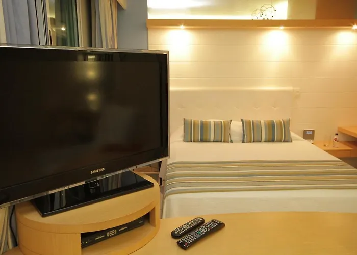 Resort: Promenade Paradiso All Suites