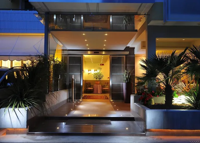 Hotel con tennis: Hotel Lilia