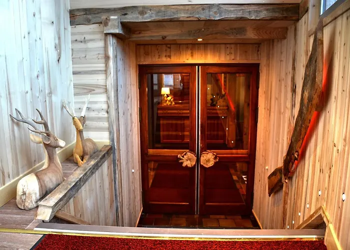 Cheap hotel: Hotel Serre Palas