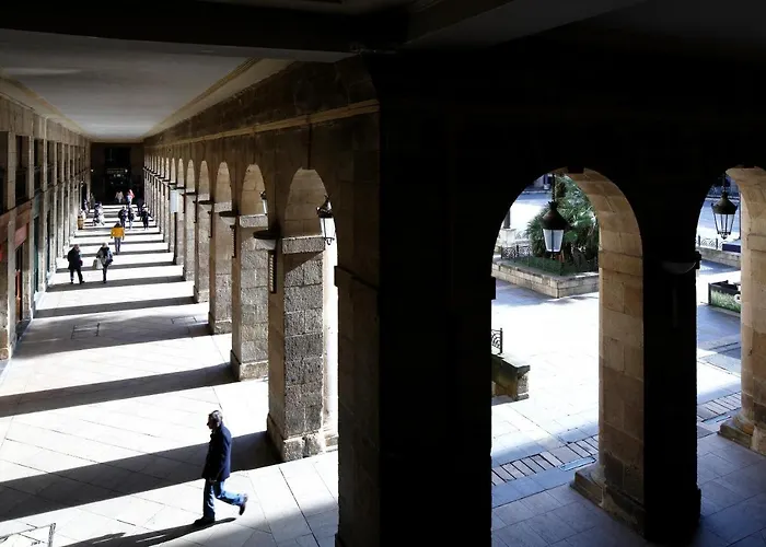 Villa: Pension Plaza Nueva