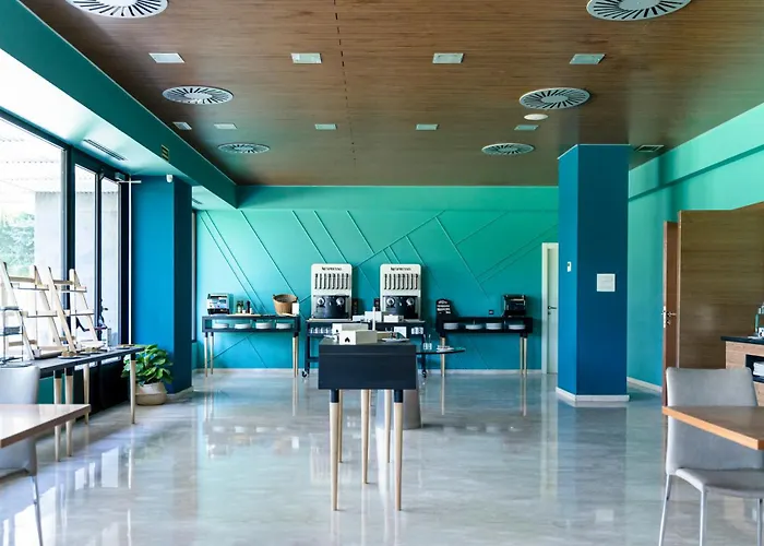 Hotel de golf: AZZ Valencia Táctica Hotel