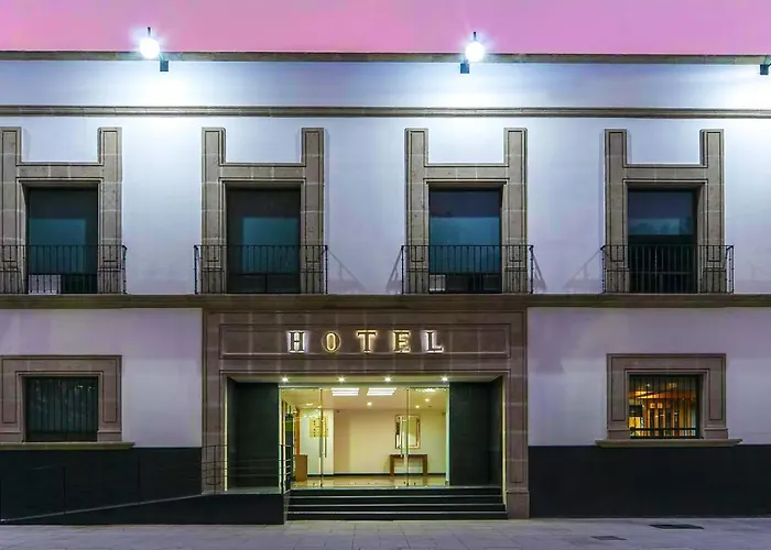 Pet Friendly hotel: Hotel San Lucas